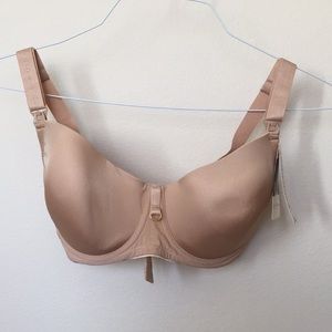 NWT Bella Materna T-Shirt Nursing Bra